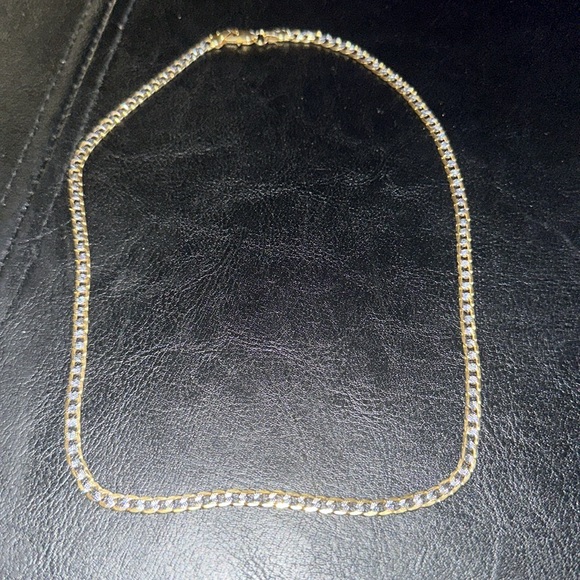 Yellow & White Diamond Cut Gold Cuban Chain - Picture 4 of 6